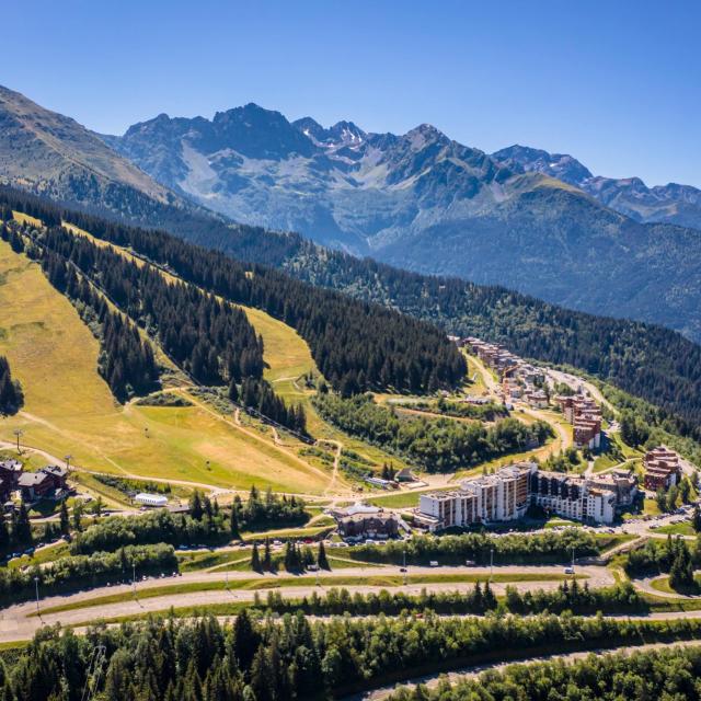 Vue sur l'h&eacute;bergement de la colonie de vacances Ulysseo