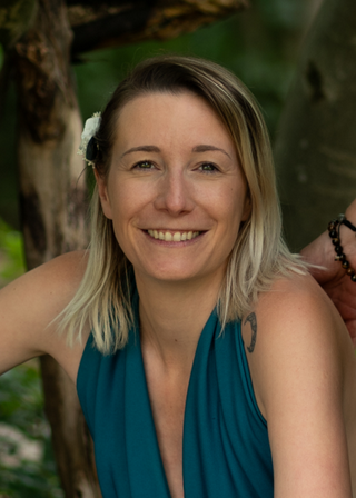 Amandine Sierra, Colonie de vacances Ulysséo, Développement personnel