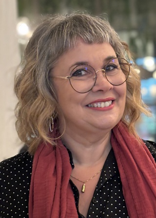 Florence Mekderian, Colonie de vacances Ulysséo, Loisirs-créativité