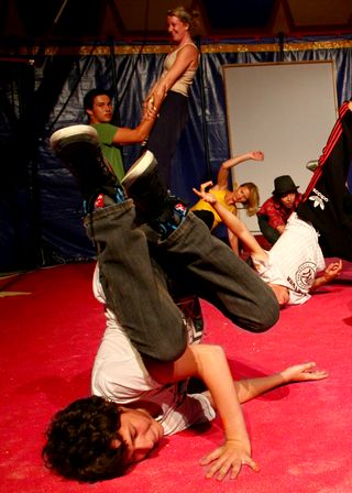 Cours de danse hip hop, Colonie de vacances Ulysséo, Danse collective en ligne